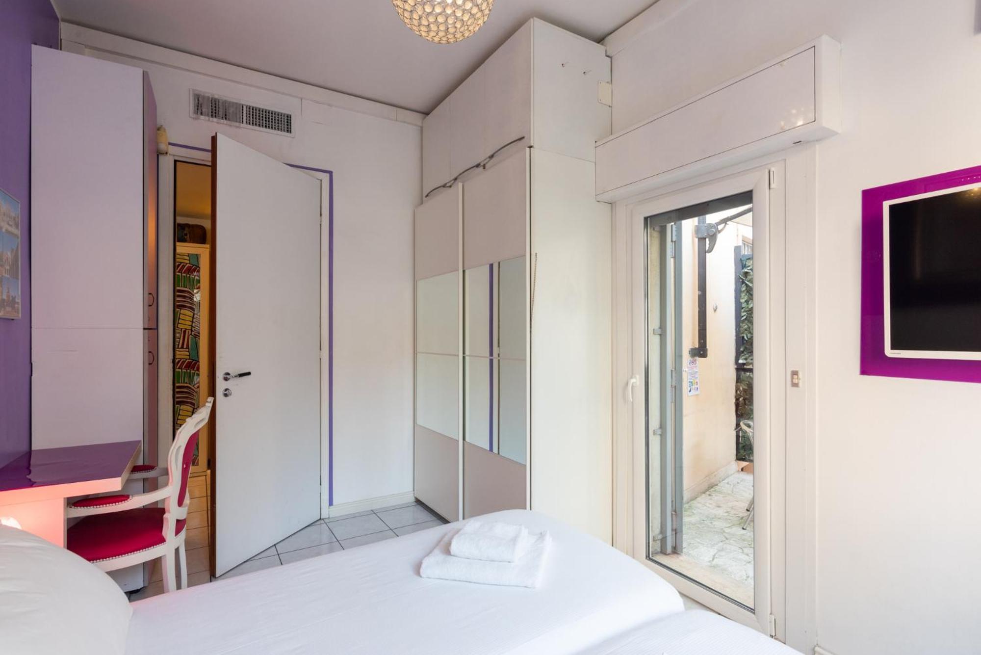 Hébergement de vacances Duomo Luxury House Terrace Parking Garden 8 Bed Milan